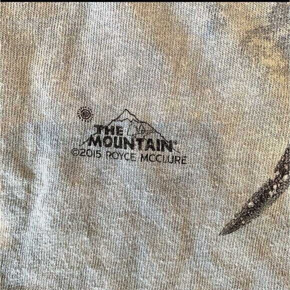 The Mountain Blue Marlin Swordfish Fishing Tie Dye T-Shirt Men’s Small USA - Picture 3 of 5